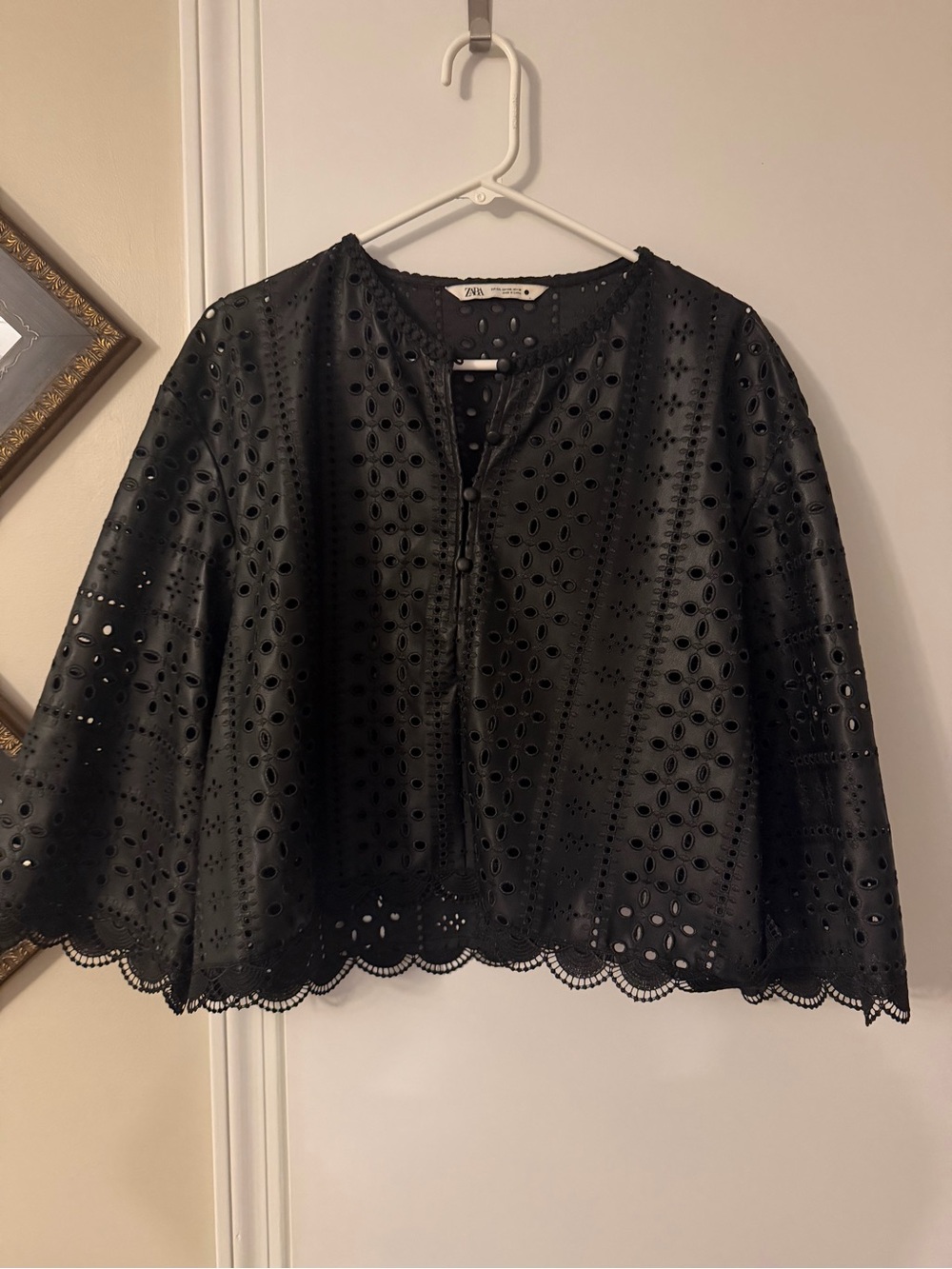 🪅Zara Open Work Eyelet Vegan Leather Cropped Top Scalloped Hem Black XXL 14/16